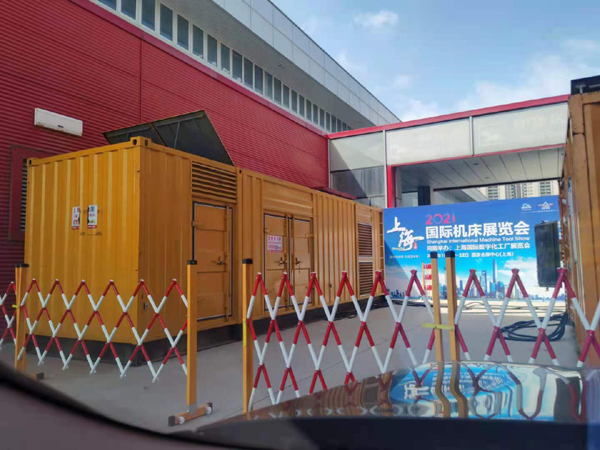 肃北发电车出租-发电机无电压或电压太低怎么办？